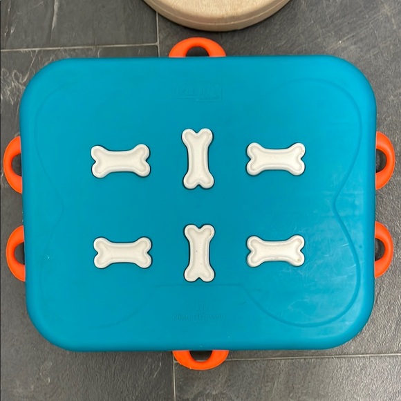 Interactive Dog Puzzle Toys - - Picture 2 of 11